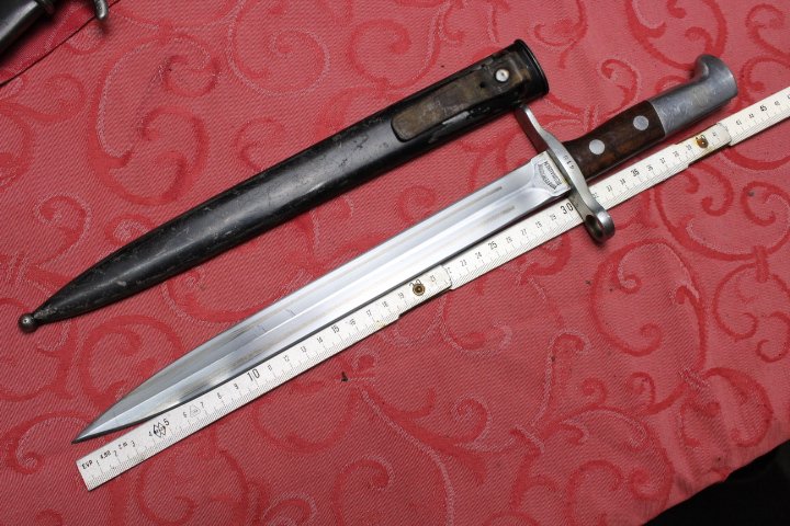 Schweizer Bajonett M1889."Waffenfabrik Neuhausen" Gewehr G89 G96/11 G11 – Bild 1