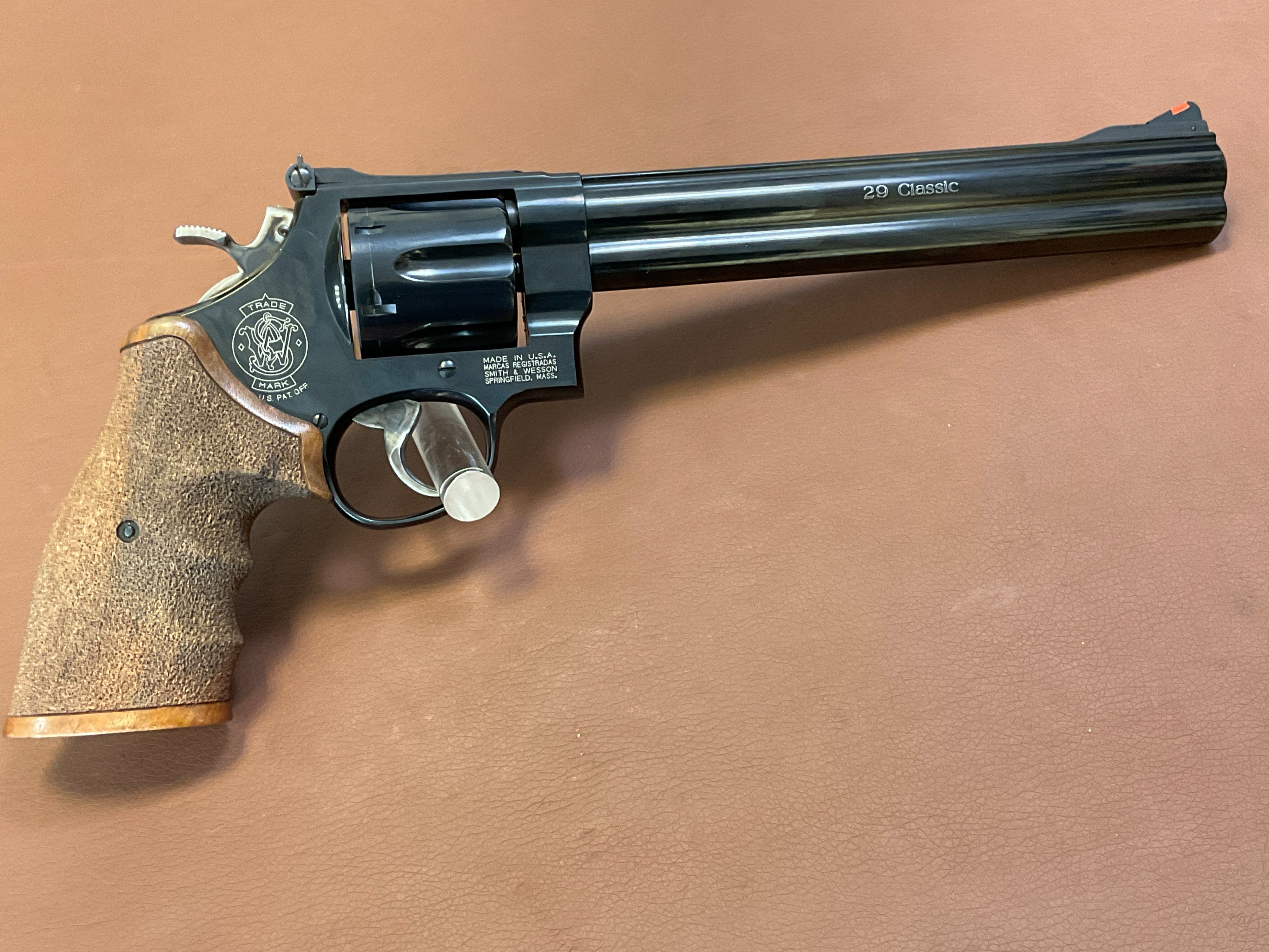 Revolver Smith & Wesson Modell 29 Classic im Kaliber .44 RemMag SNR: BRF2805 – Bild 2