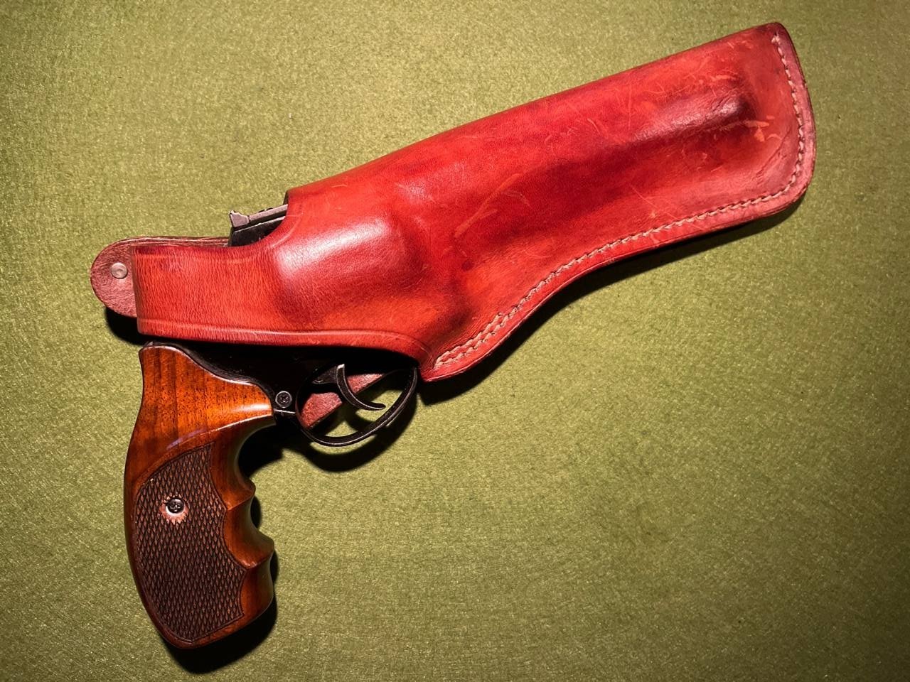 THE BRUNO REVOLVER GÜRTELHOLSTER S&W COLT 38/357 REVOLVER 4,0-5,5" – Bild 1