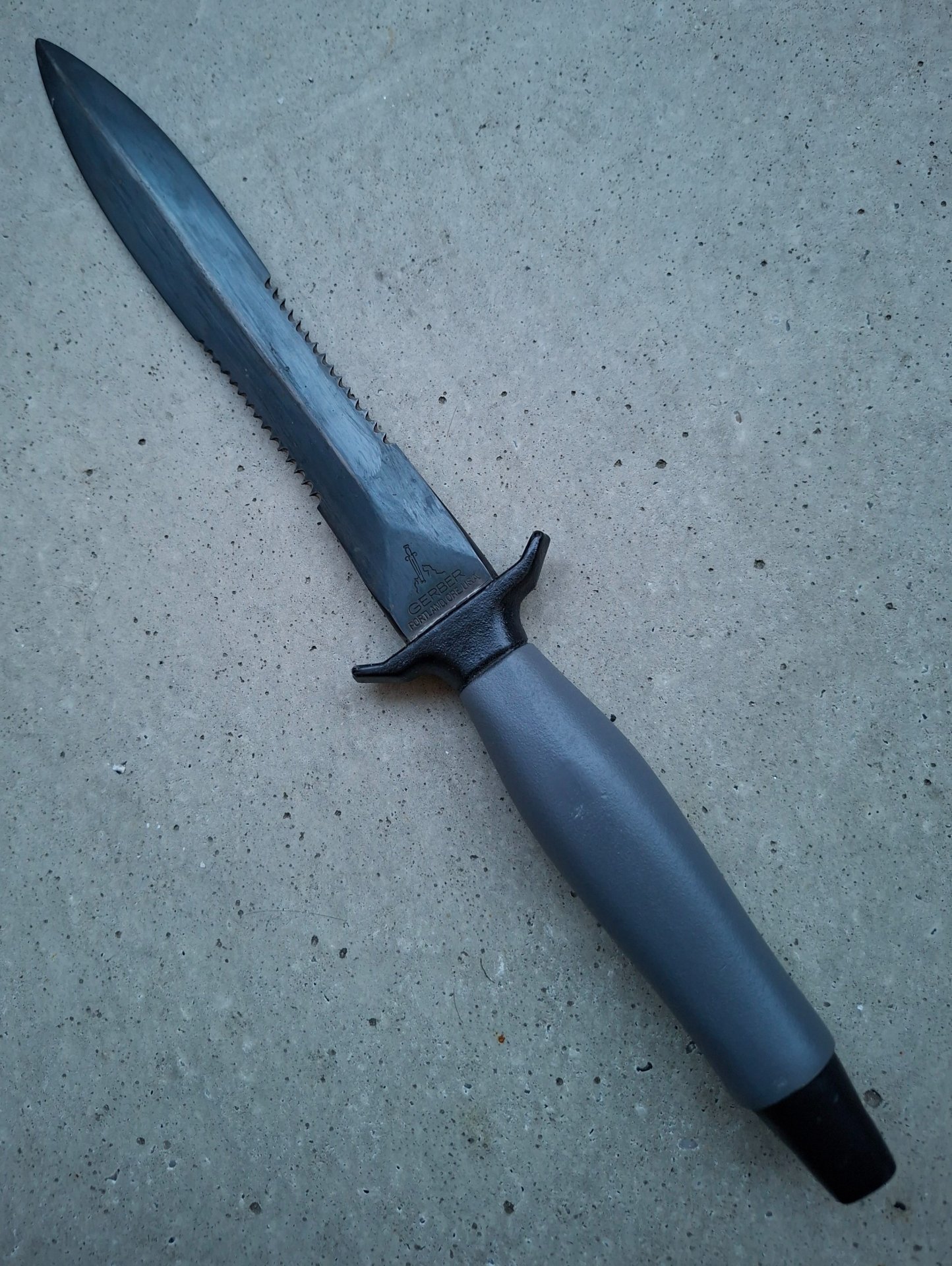 Gerber Mark II Kampfmesser, 050959, Herstellungsjahr 1976, Grabendolch, Kampfmesser, Bajonett – Bild 4