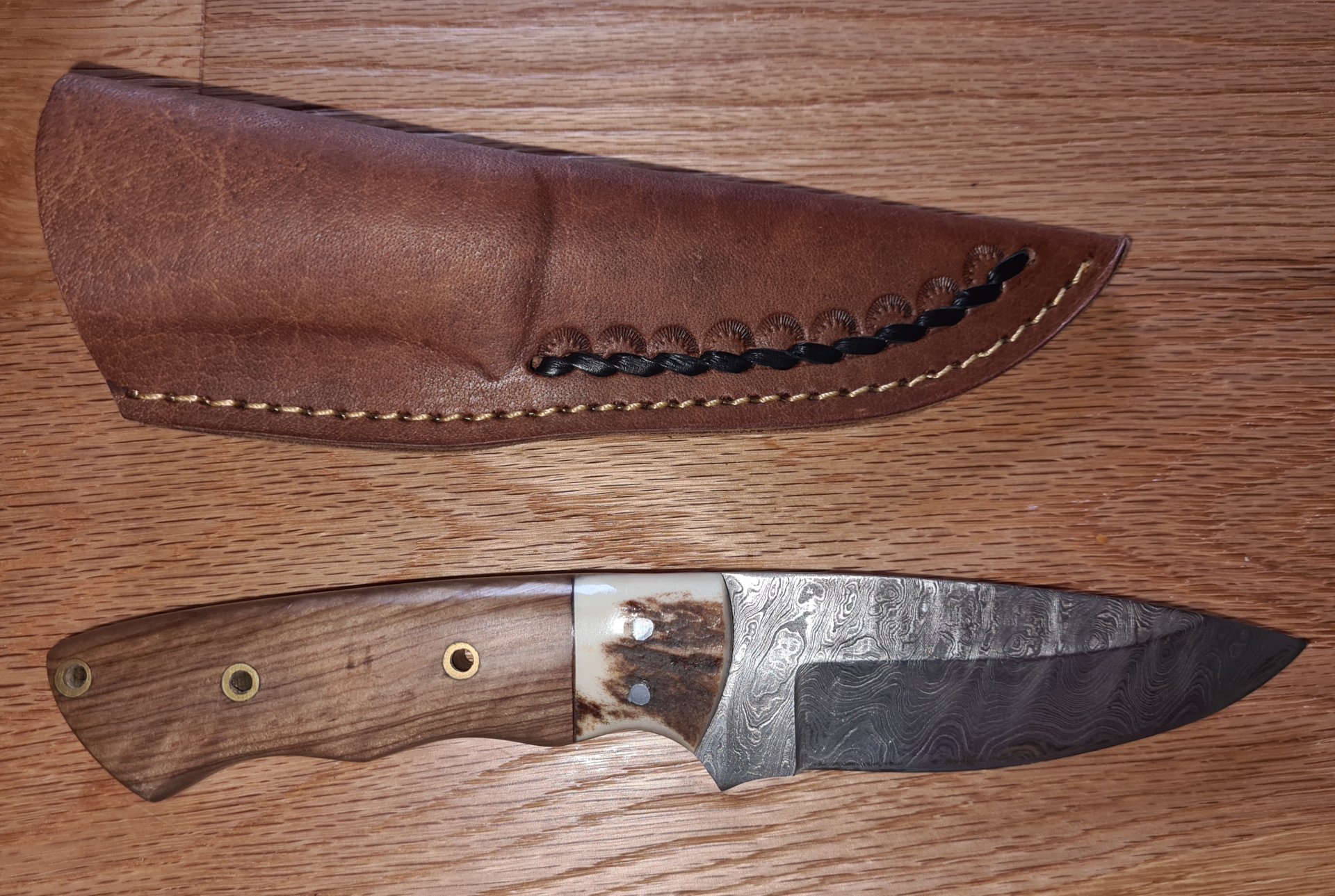 Damastmesser in Lederscheide – Bild 2