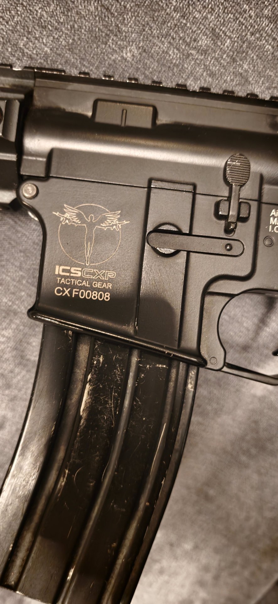 ICS Airsoft S-AEG – mit 1 Magazin – Bild 2