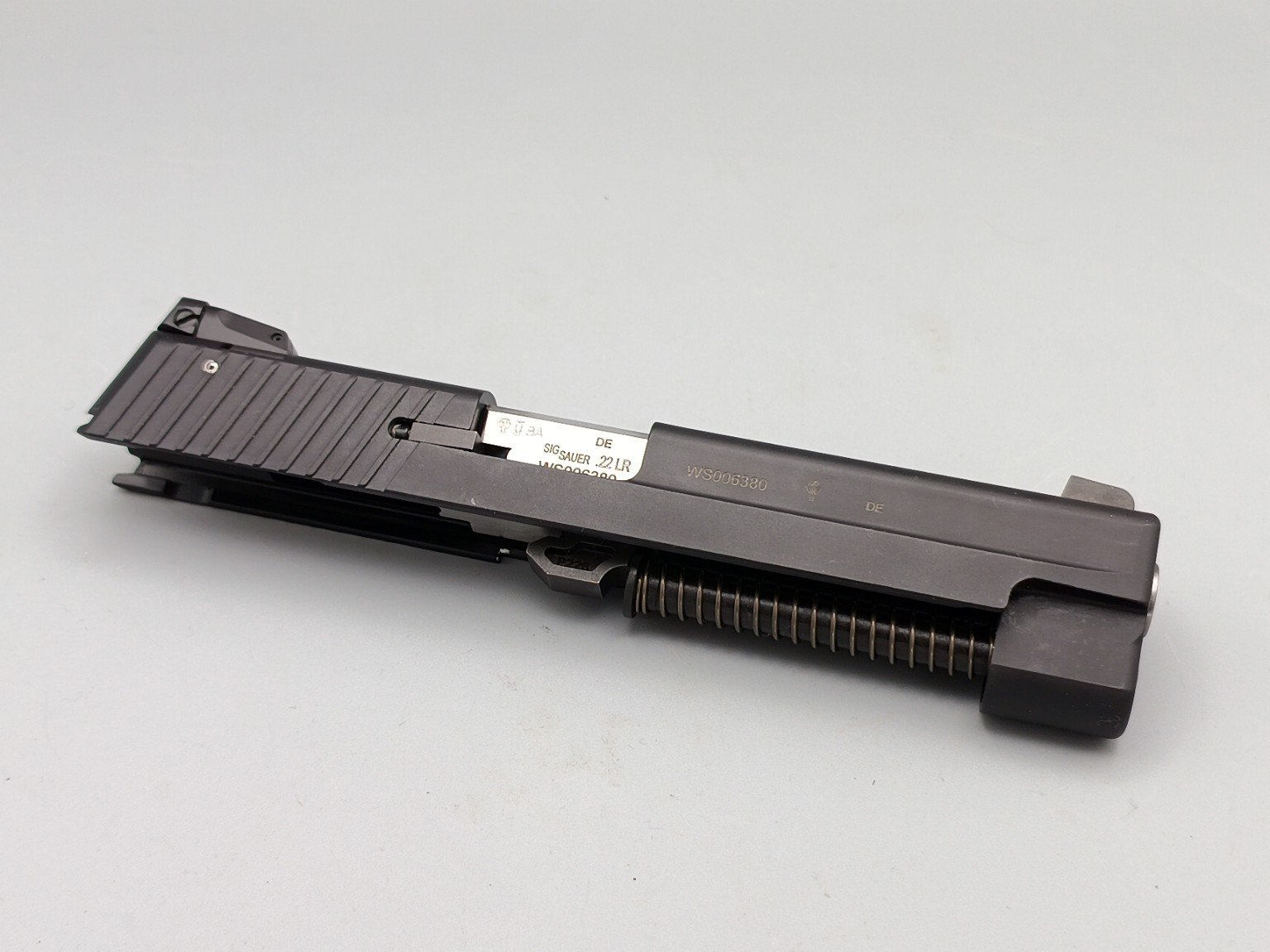 SIG Sauer P226 Wechselsystem – Kaliber .22 l.r. im Originalkoffer – Bild 3