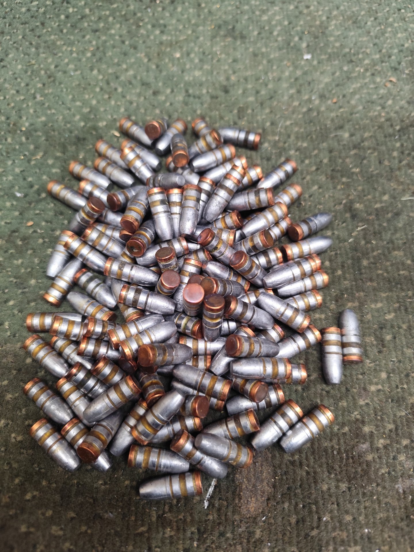 132 Bleigeschosse im Diameter 323- 8mm 181 Grain – Bild 2
