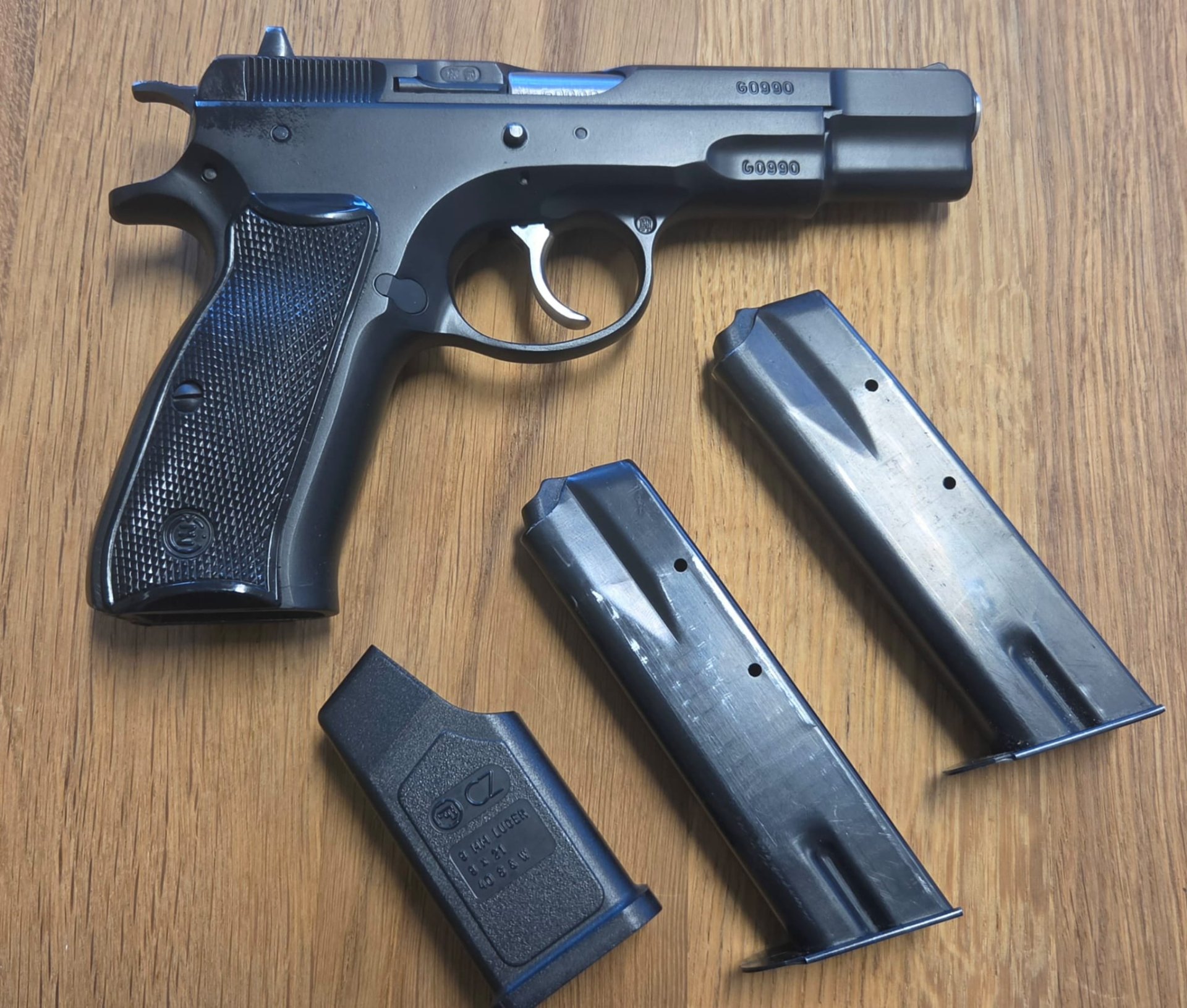 CZ 75 - 9mm - Set - Herstellungsjahr 1991 – Bild 2