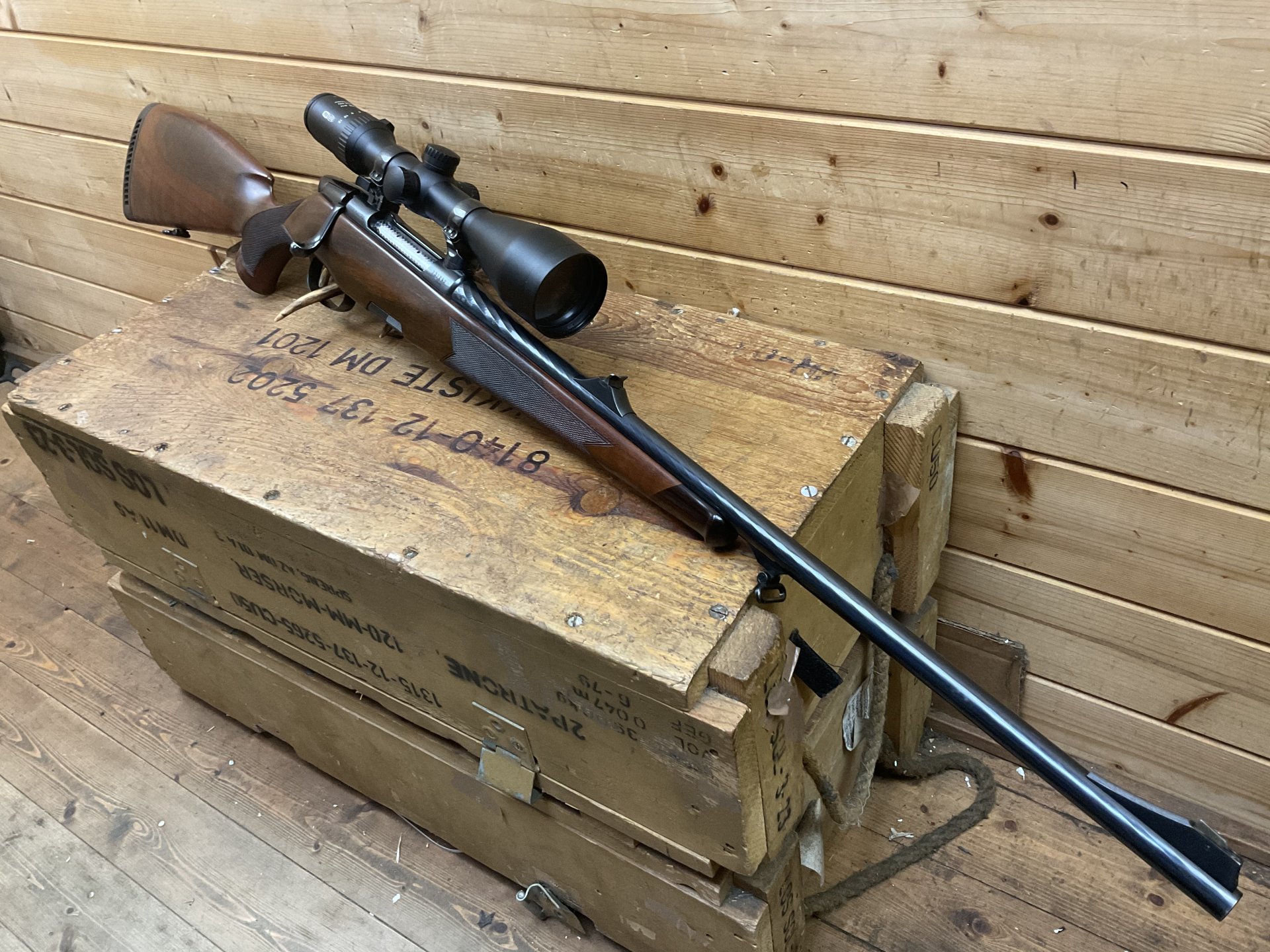 Repetierbüchse Steyr Mannlicher Luxus Kal.9,3x62, mit Meopta 3-12x56 LP, Steyr-Schwenkmontage!!! – Bild 3