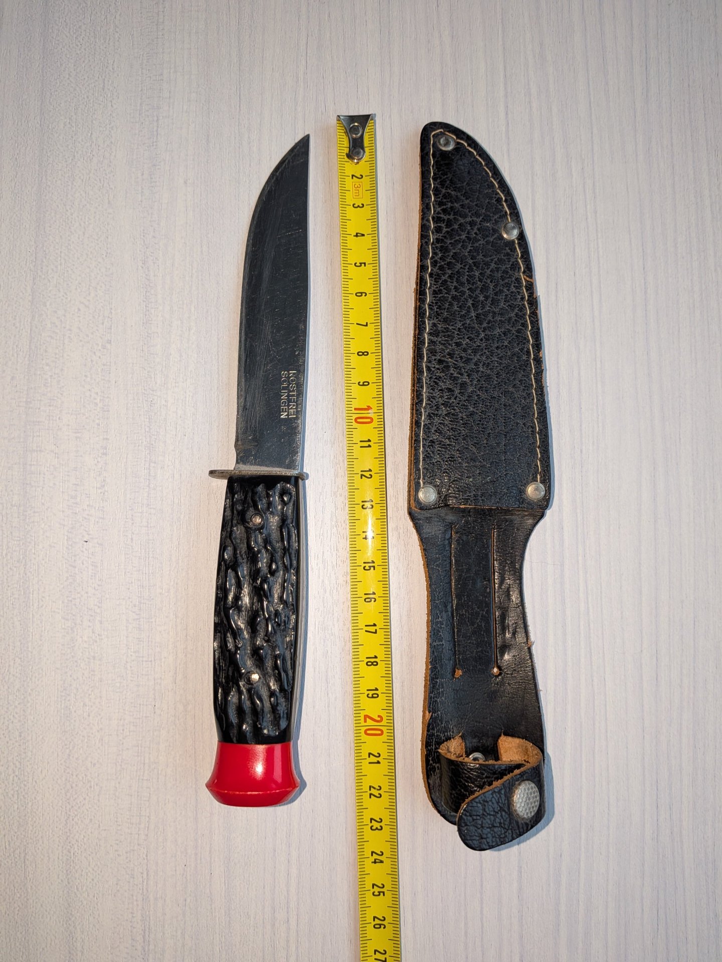 Jagdmesser Rostfrei Solingen mit Lederscheide – Bild 1