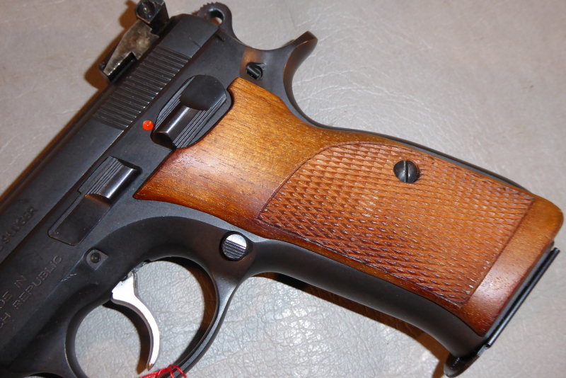 CZ- Pistole Mod. 75. Kal. 9 mm Para. – Bild 3