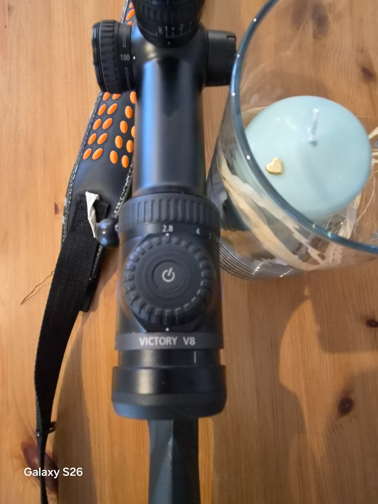 Blaser R93 Profesional Linksausführung mit Zeiss Victory V8 2,8-20x56 – Bild 2