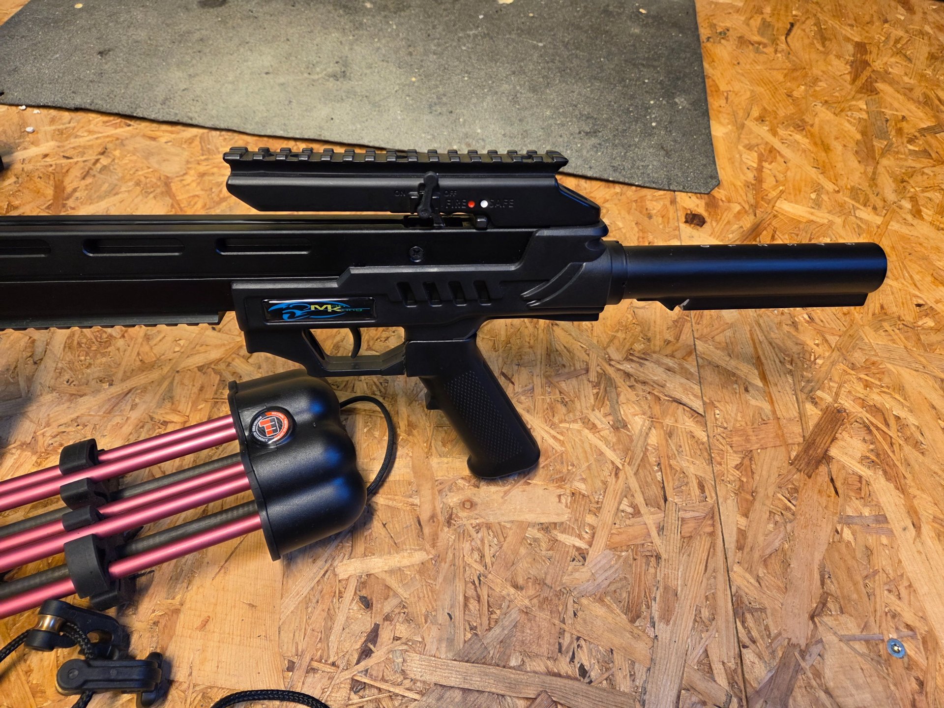 Man Kong Armbrust – Bild 2