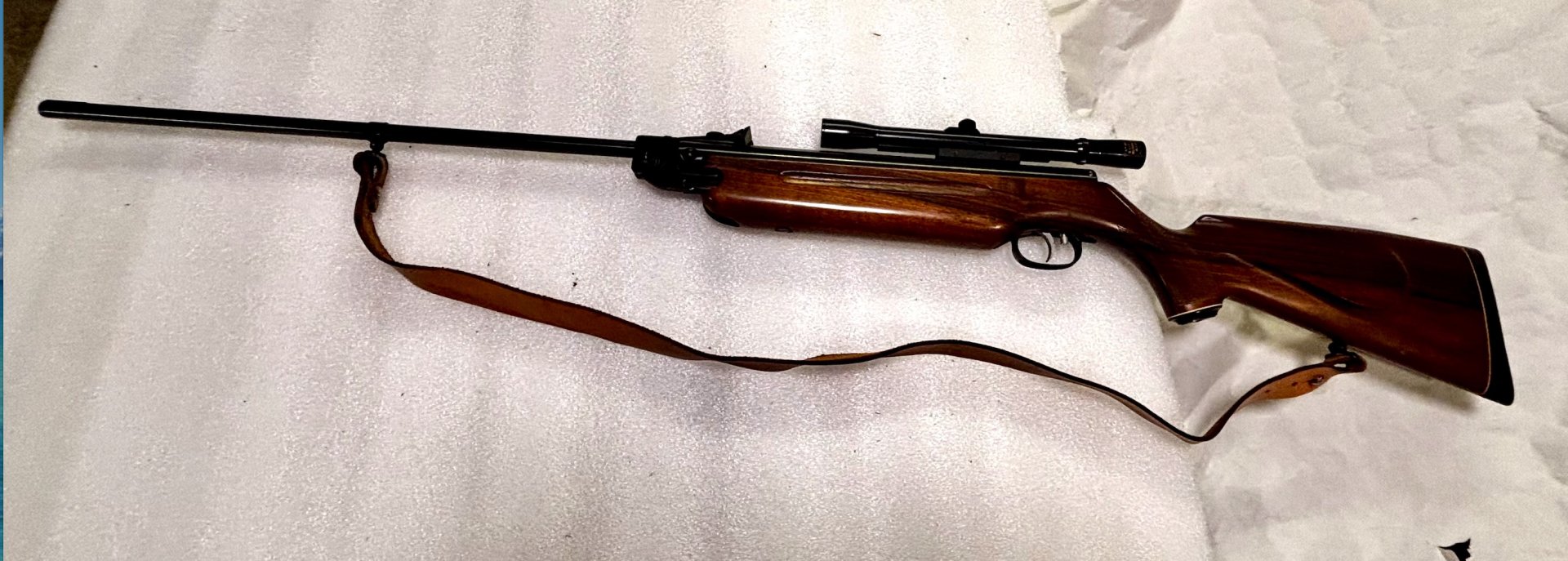 LG Weihrauch HW35 mit ZF und Gewehrriemen – Bild 2