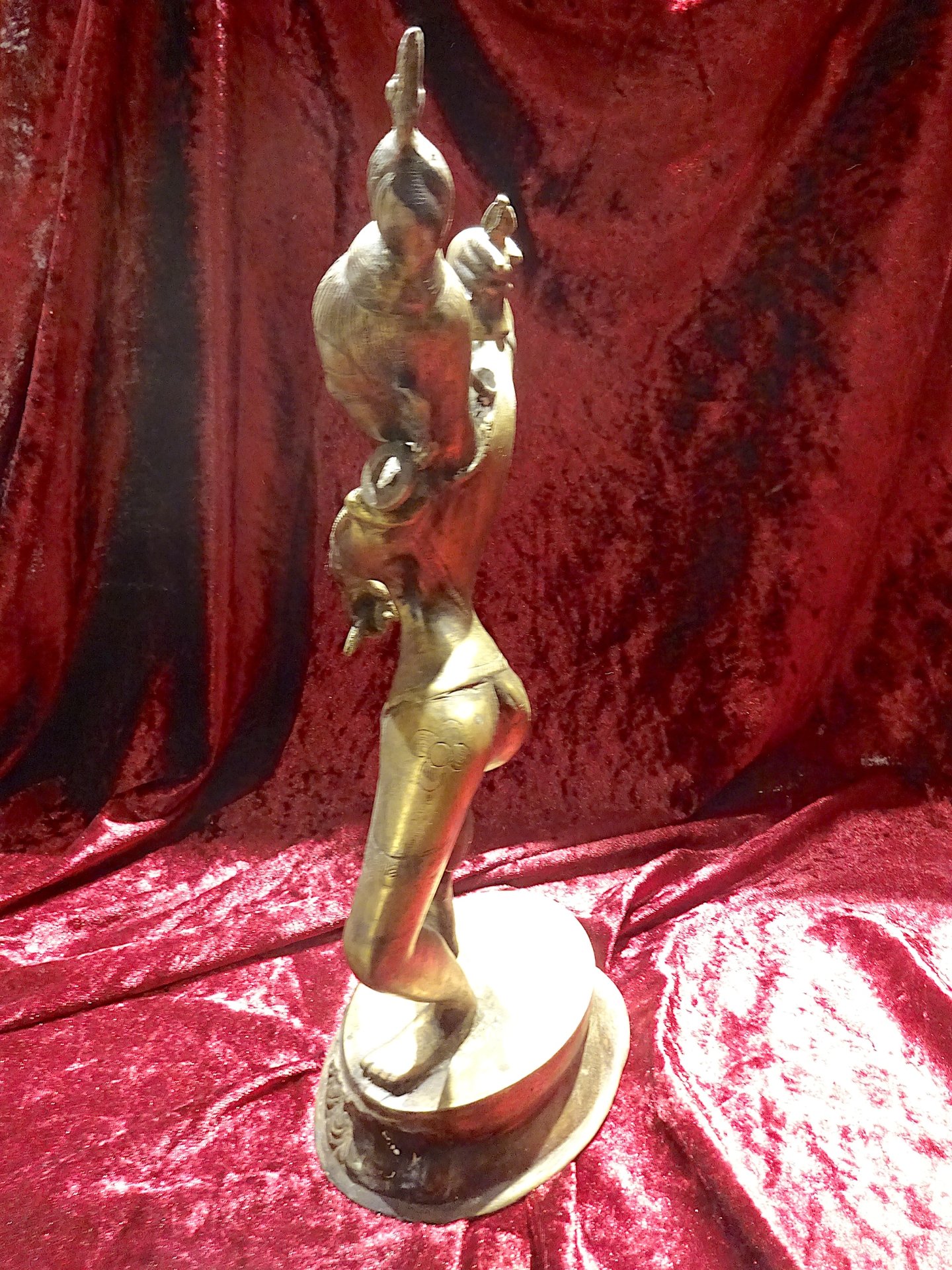 große Tempeltänzerin Messing/Bronze – Bild 2