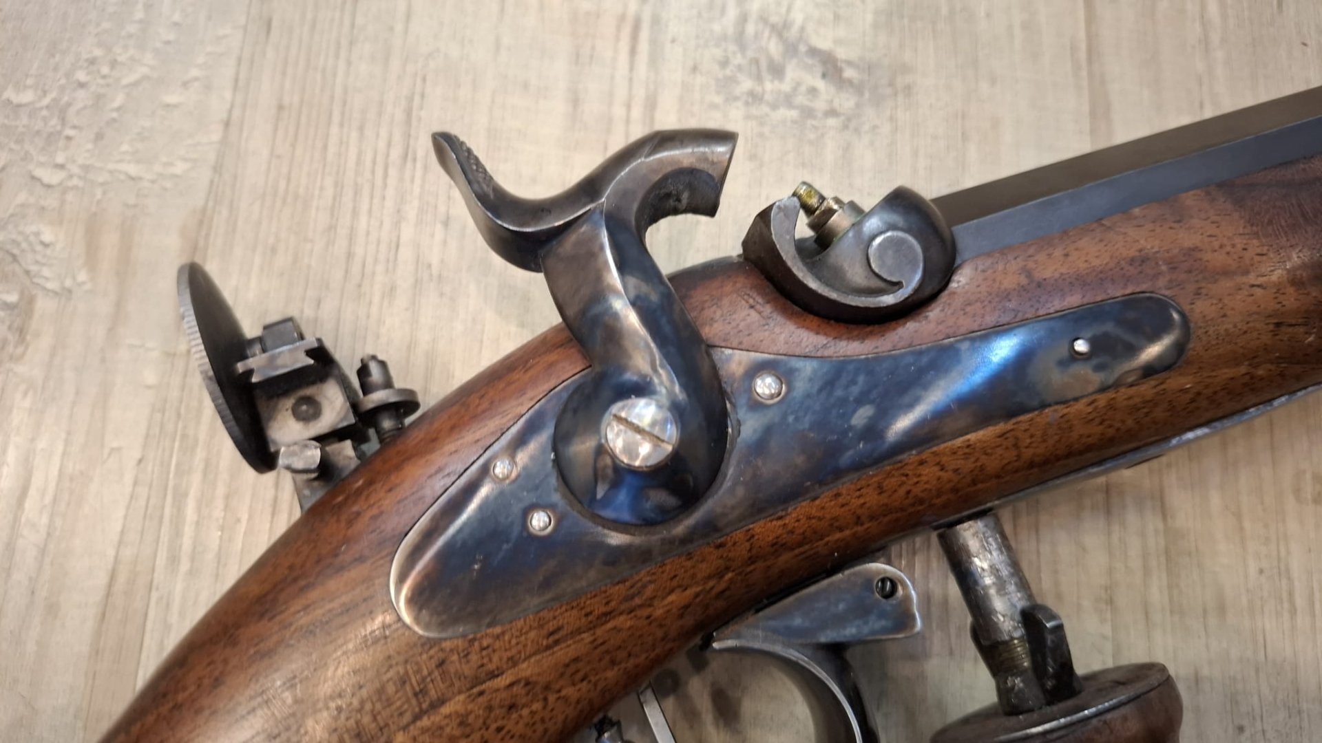 Pedersoli Bristlen a Morges Scheibenbüchse Achtkantlauf Schwarzpulver Perkussion BP .35 Match Rifle – Bild 1