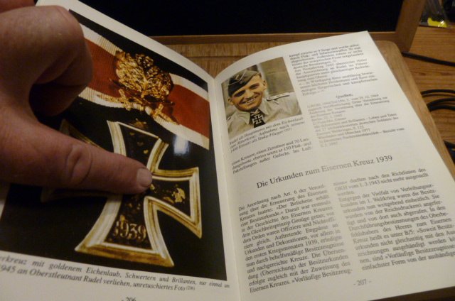 2x Buch Das Eiserne kreuz M. Alt und J. Nimmergut - ein muss für Ordenfreunde – Bild 4