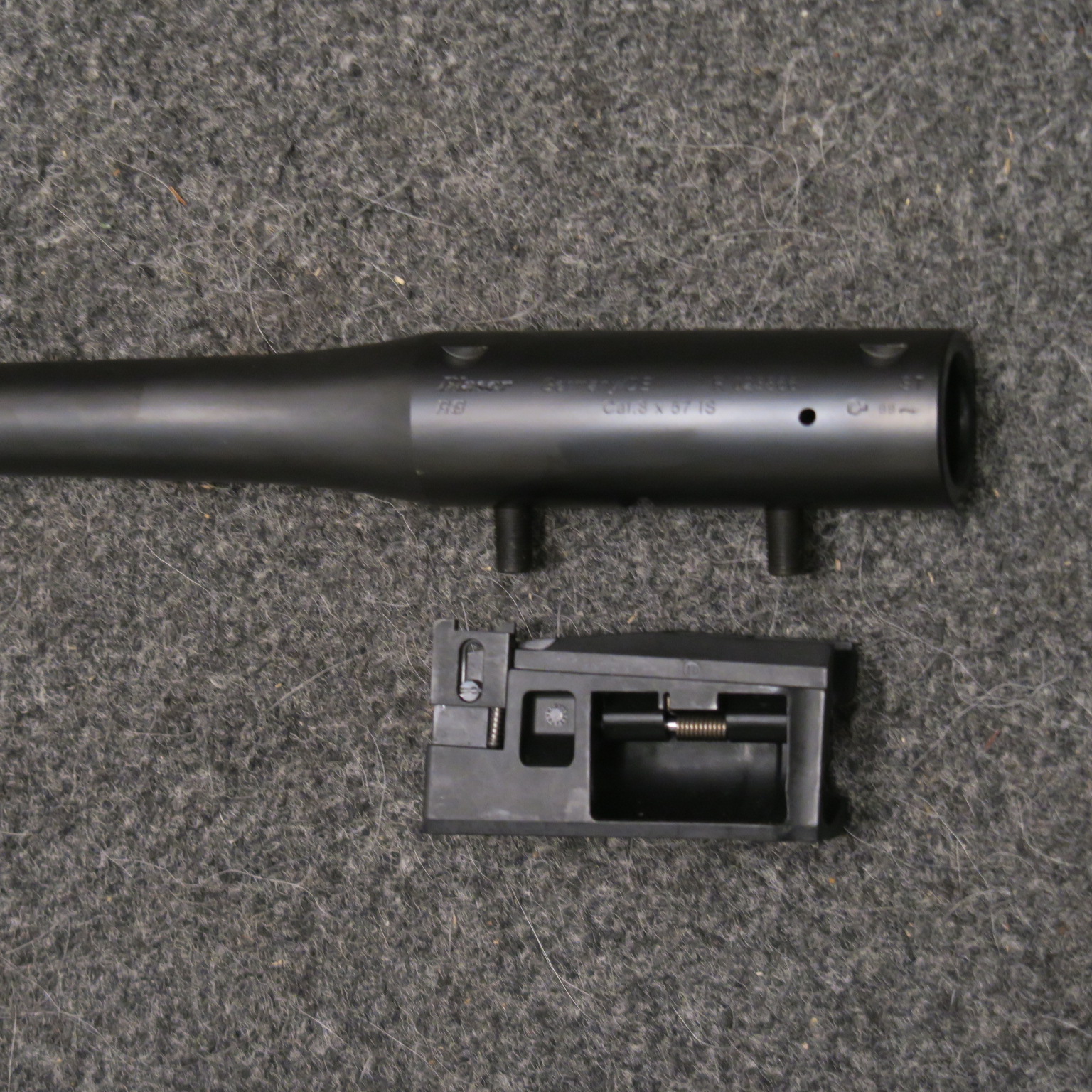 BLASER R8 8x57IS WECHSELLAUF mit M15x1 GEWINDE in 52cm KURZAUSFÜHRUNG – Bild 2