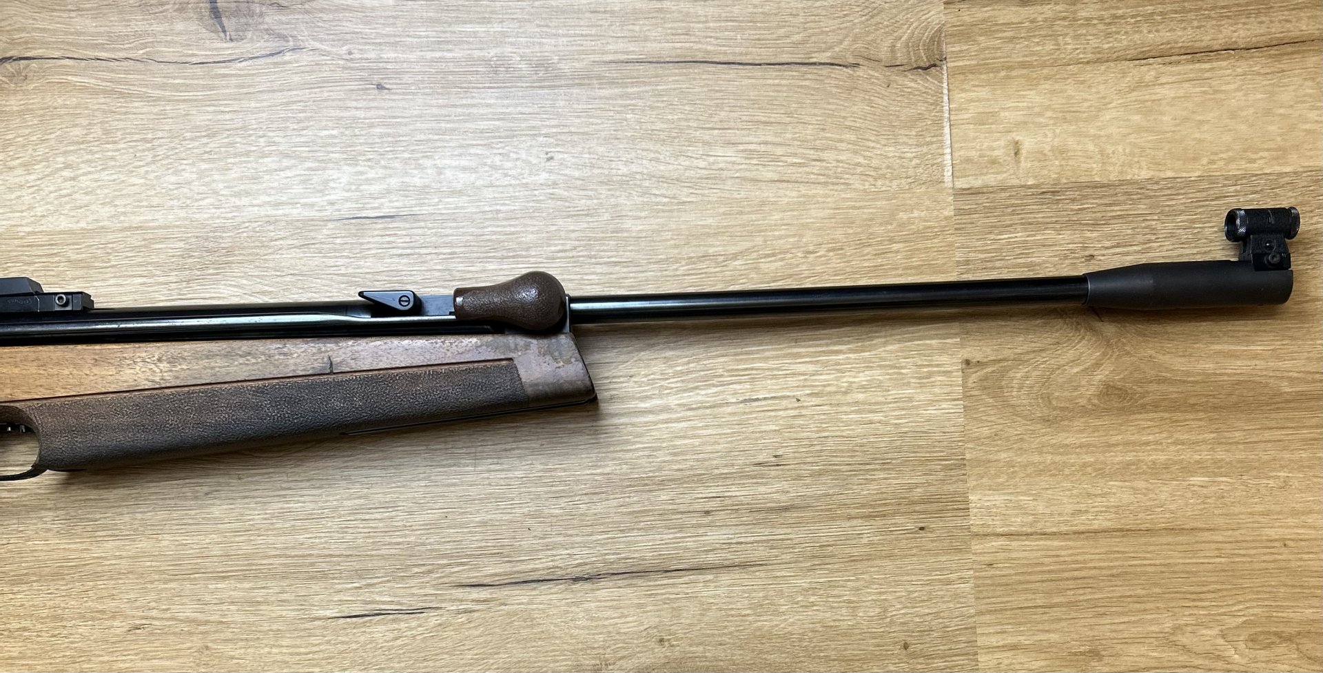 Walther LGR Match Luftgewehr "DEFEKT. baut keinen Druck auf" – Bild 3