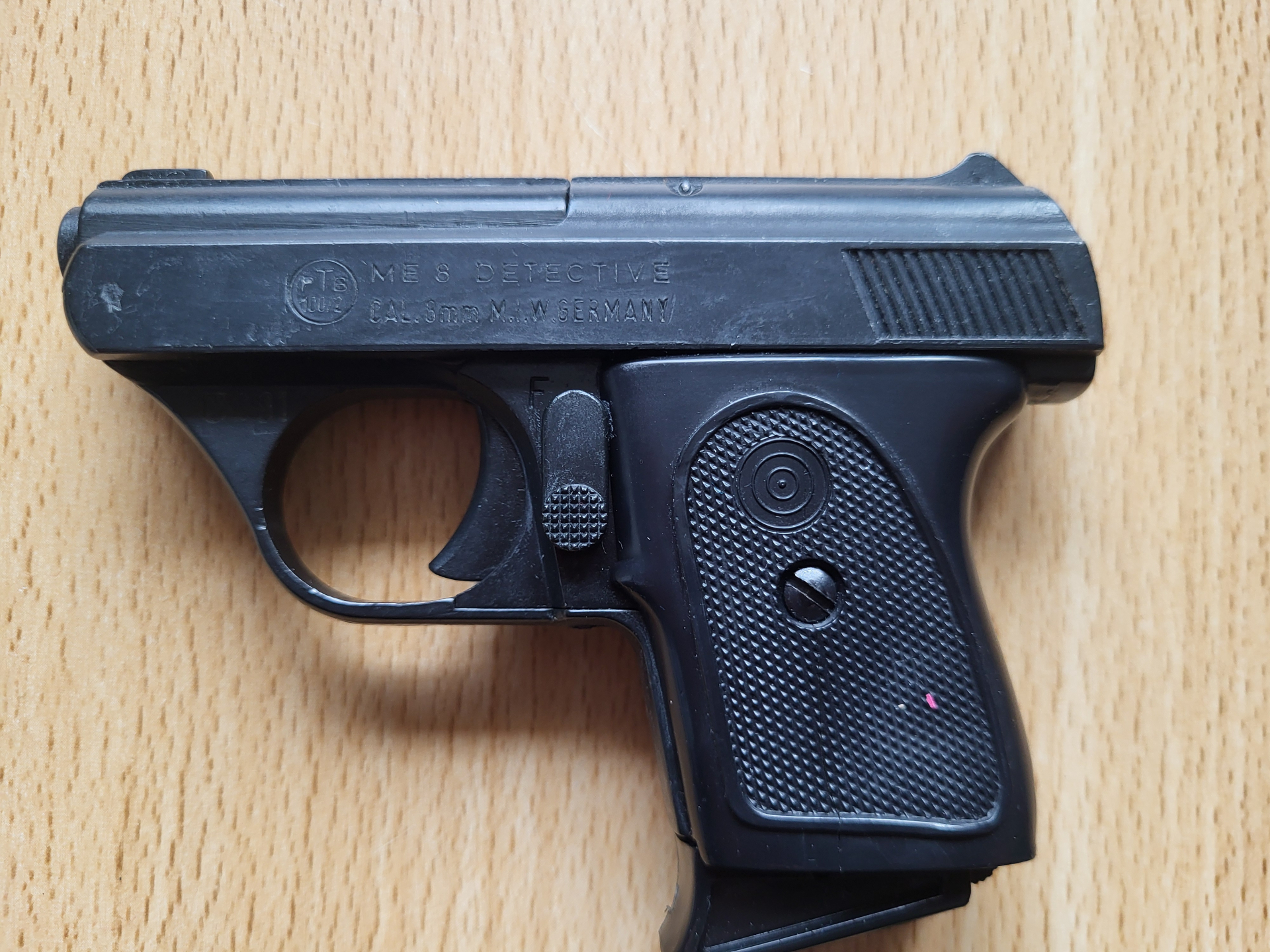 ME8 Detektive cal.8mm – Bild 1
