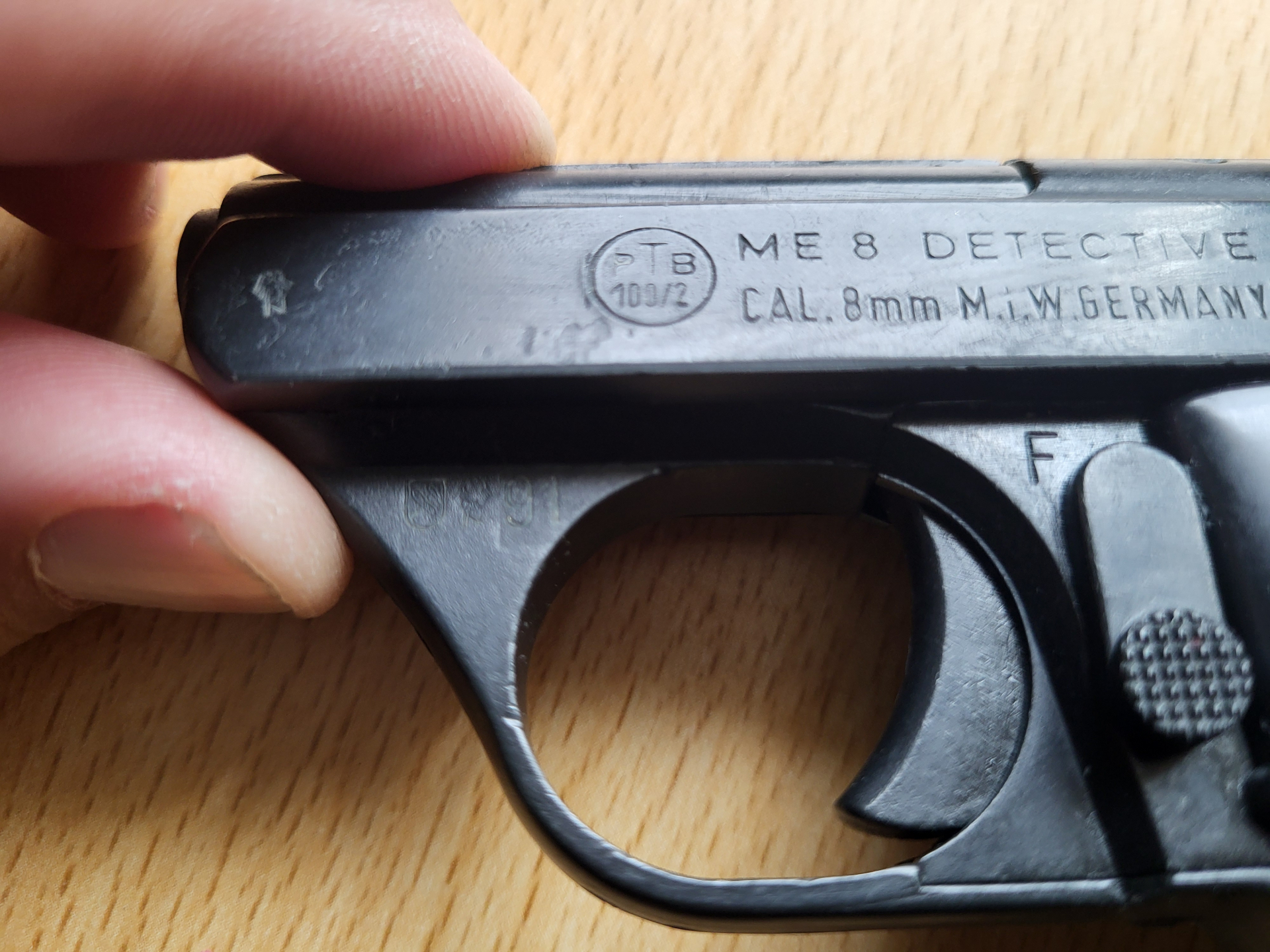 ME8 Detektive cal.8mm – Bild 3