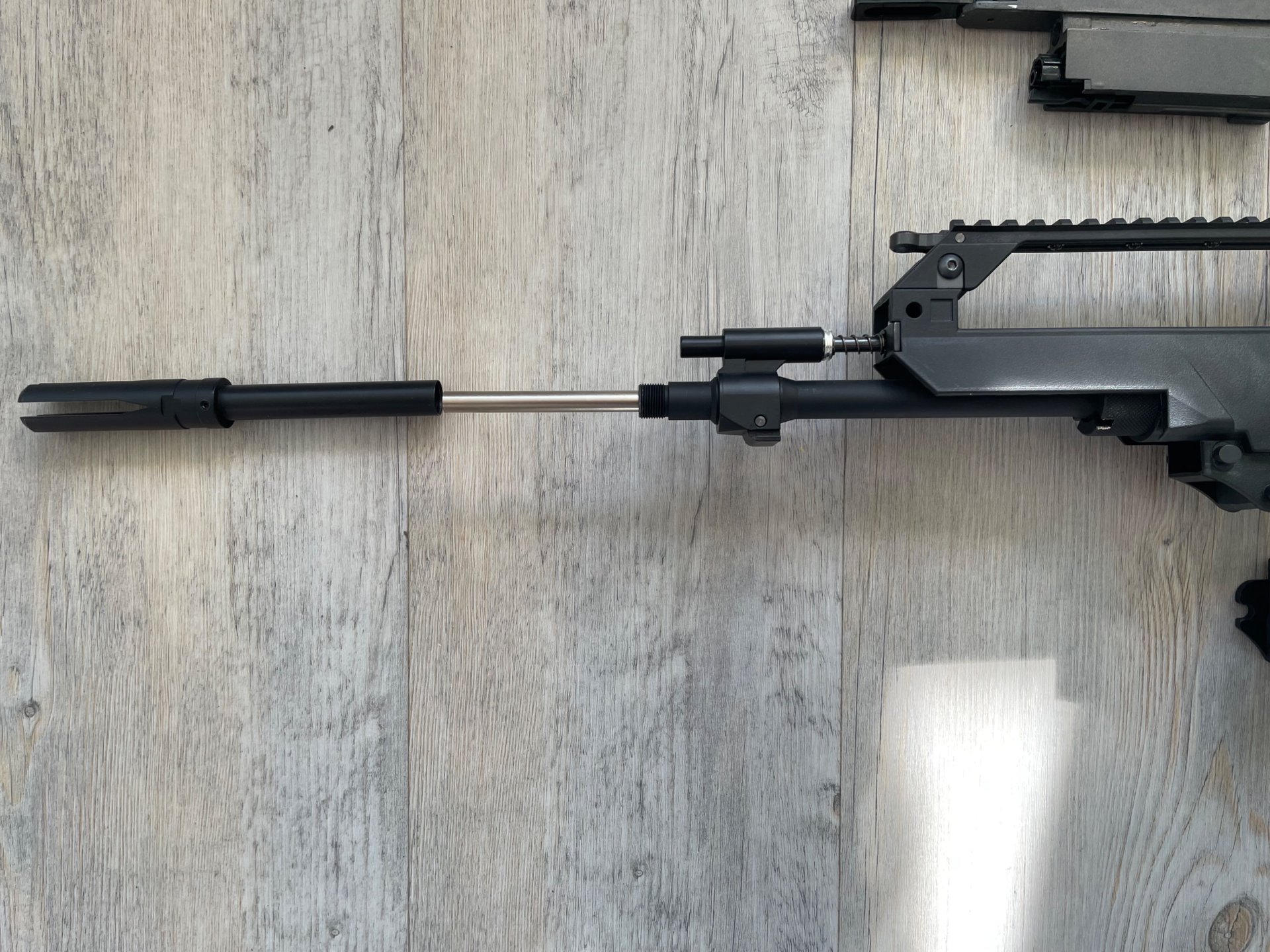 Wei ETech G 36c IDZ Version (Umgerüstet auf G36k, mit Zubehör) – Bild 3
