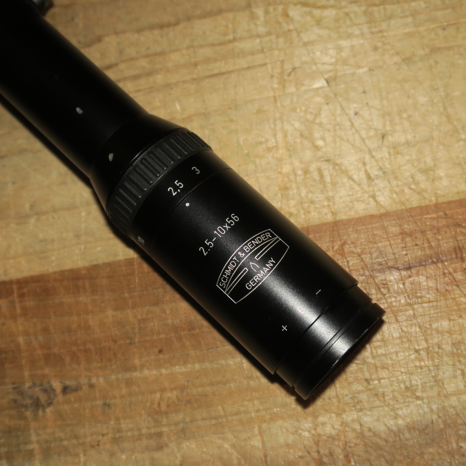 original SCHMIDT & BENDER KLASSIK 2,5-10x56 LEUCHTABSEHEN mit SCHIENE zeiss swarovski – Bild 2