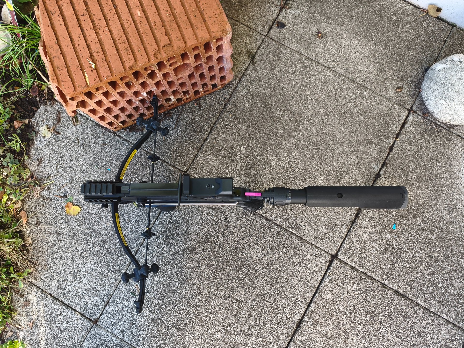 Repetierarmbrust YAK - Archery Terminator III mit Magazin, 80lbs Wurfarm und Zubehör – Bild 3