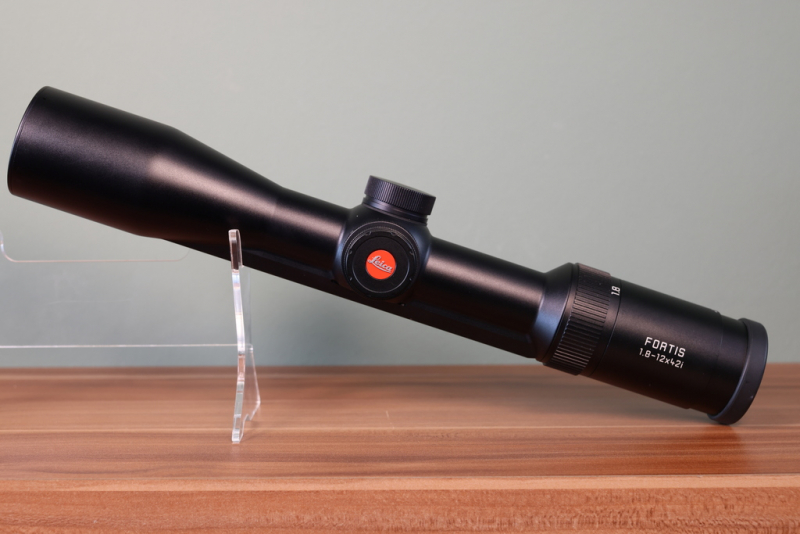 Leica Fortis 1.8-12x42i Zielfernrohr | mit Schiene | Neuware | Heidejagd – Bild 1