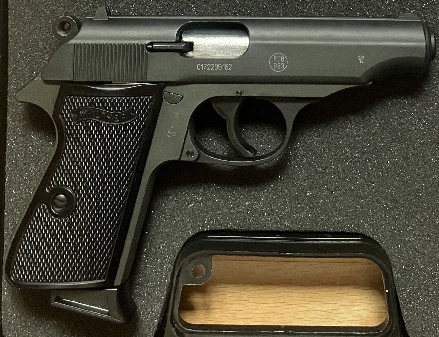 SUPER Walther PP 9mm P.A.K. mit Seltenheit + Ersatzmagazin – Bild 2