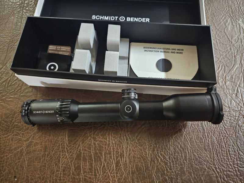 Schmidt Bender Meta 318x42 ASV mit Schiene eGun