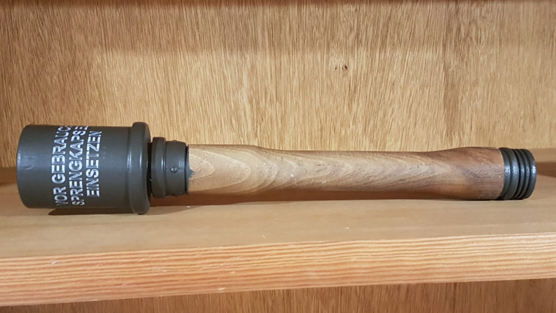 M24 Stielhandgranate 35 cm Holz – Bild 2