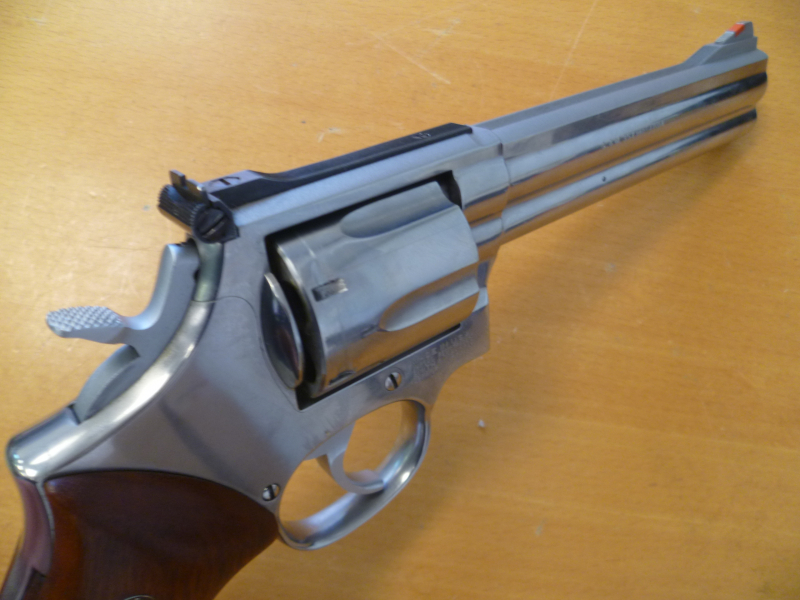 Revolver Smith & Wesson 686-3 .357 Magnum – imagem 5