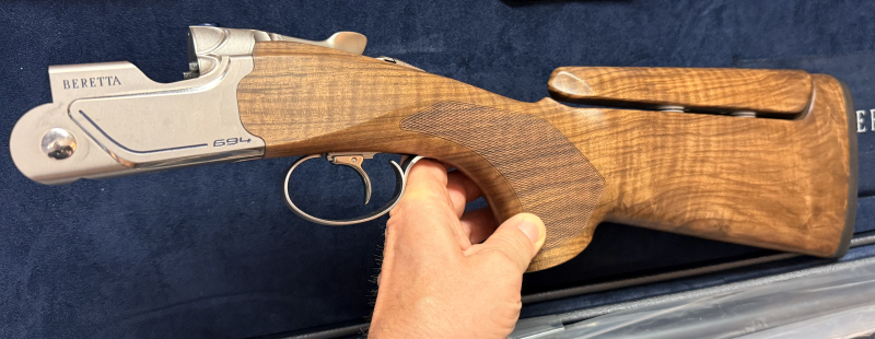 Neuware--- Beretta 694 Sporting AS 12/76, 76cm Läufe, Wechselchokes --- ausges. TOP HOLZ – Bild 2