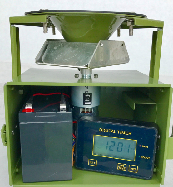 Futterautomat Komplett Set 12 V inkl. Akku und Futterfass – Bild 3