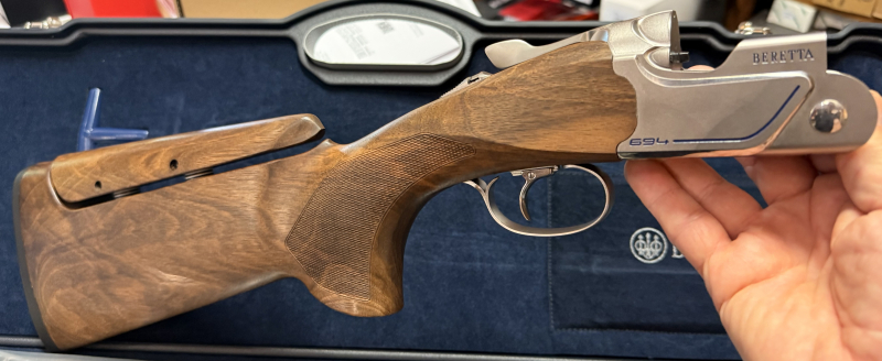 Beretta 694 Sporting AS 12/76, 76cm Läufe, Wechselchokes ausgesuchtes Holz – Bild 3