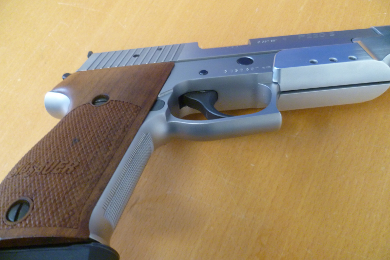 Pistole SIG Sauer P 220 S X-Zone .45 Auto – Bild 6