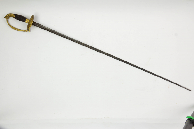 Degenb, Frankreich, Restauration, wohl Stabsoffizier, Bronze vergoldetes Gefäß, verzierter Griffbüge – Bild 5