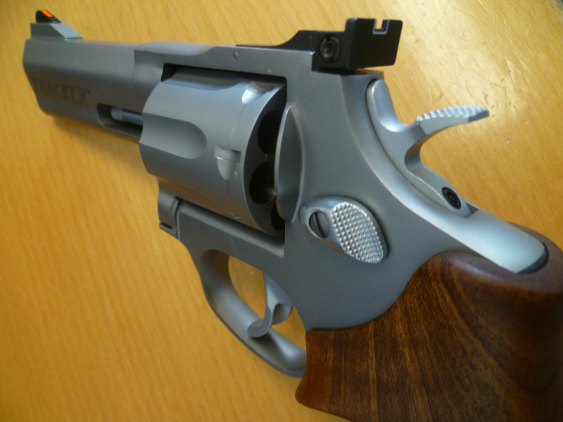 Revolver Taurus Tracker .357 Magnum Nill-Griff – Bild 4