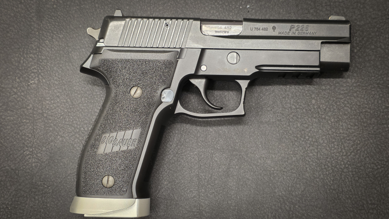 Pistole SIG Sauer P226 AL DAO Kaliber 9mmLuger - deutsche Fertigung – immagine 5