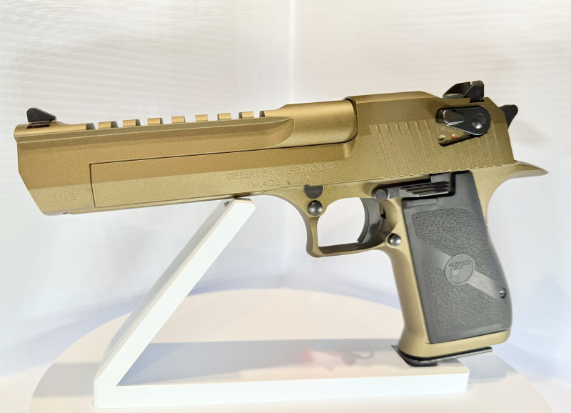 Desert Eagle / Magnum Research – imaginea 2