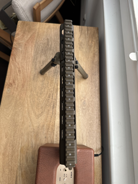 MR223 langer Slimline Handschutz Ral8000 – slika 3