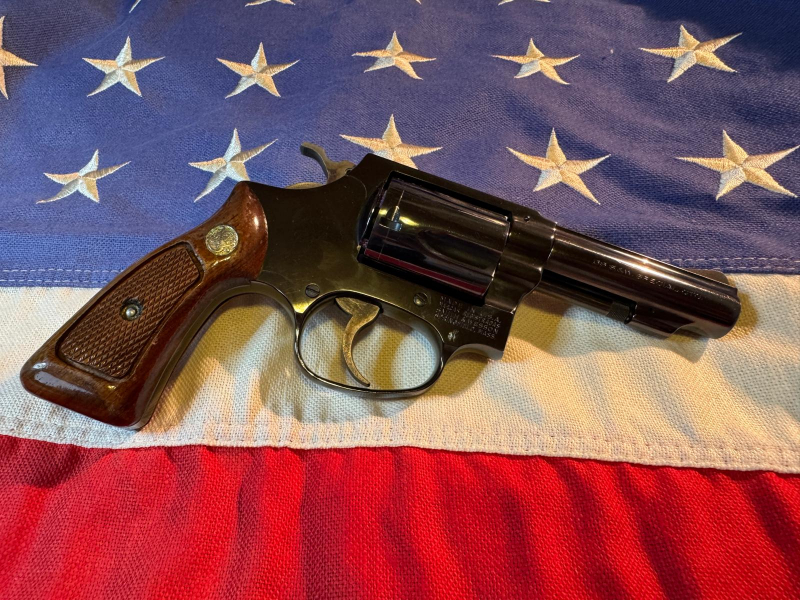 S&W M36 3" Lauf und square Butt! – Bild 2