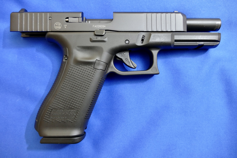 Glock 17 Gen5 SV 9 mm P.A.K. mit CNC-gefrästem Stahlverschluss – obrázek 5
