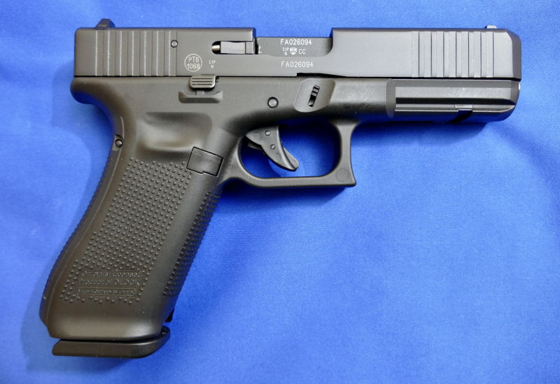 Glock 17 Gen5 SV 9 mm P.A.K. mit CNC-gefrästem Stahlverschluss – obrázek 3