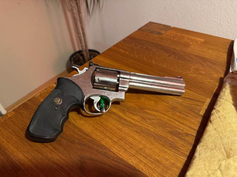 Smith & Wesson 627-0 .357 Mag – Ungeflutete Trommel – Der Klassiker! – Bild 2