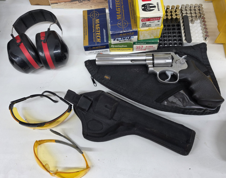 Revolver Smith & Wesson Mod. 686-3 Stainless Kaliber 357 Magnum – Bild 1