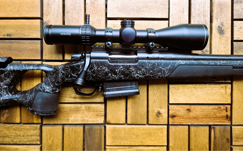 Bergara BA14 Repetierbüchse, Lochschaft Kal. .308 Win. Hawke ZF 2,5-10x50,Hornady-Gewehrgurt – immagine 3