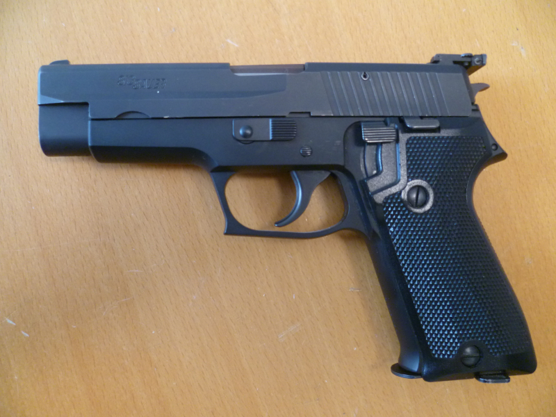 Pistole SIG Sauer P220 9mm Luger – Bild 1