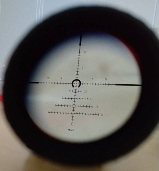 IOR Bucaresti 1.5-8X26 Militärglas mit MRAD absehen und Montage – Bild 5
