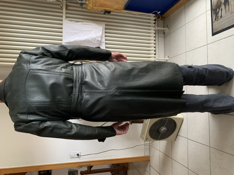 Schwerer Ledermantel grün – slika 3
