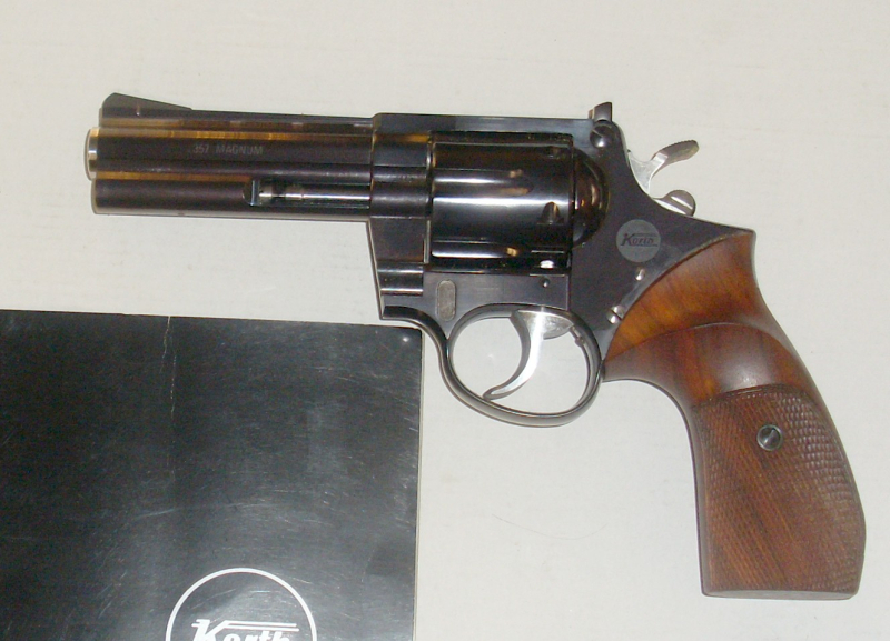 Revolver 357 Mag Korth 4 Zoll Top Zustand – Bild 2