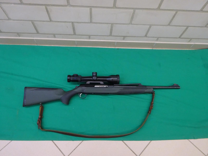 Selbstladebüchse Sauer 303 Kaliber .30-06 Zeiss Victory V8-2,8-20x56 – immagine 4